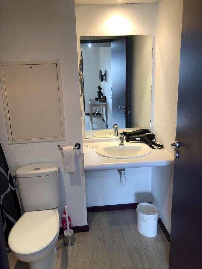 Appart Lourdes 100 M Gare - 4 Places Avec Balcon 10Mn Sanctuaire Esterno foto