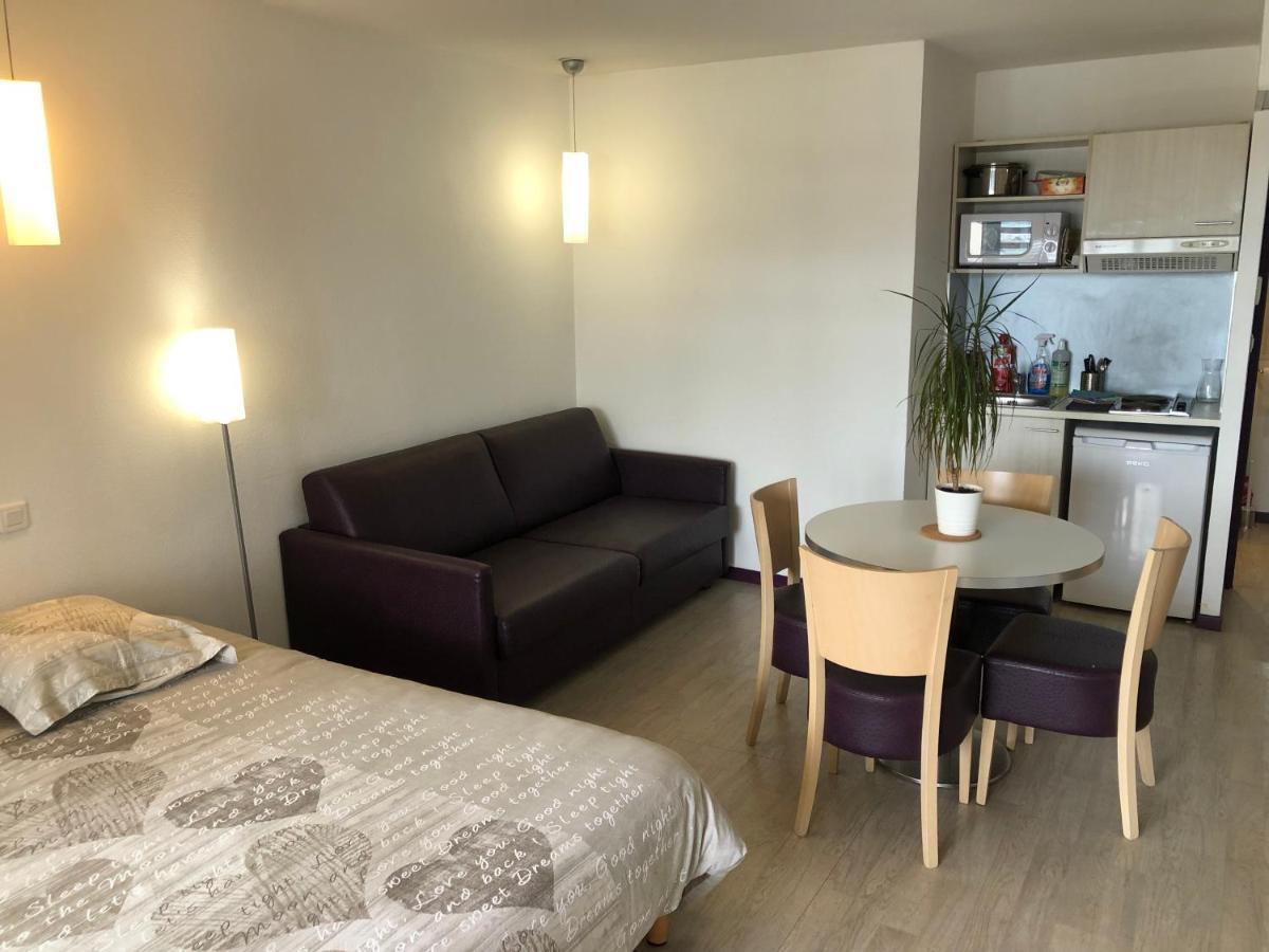 Appart Lourdes 100 M Gare - 4 Places Avec Balcon 10Mn Sanctuaire Esterno foto