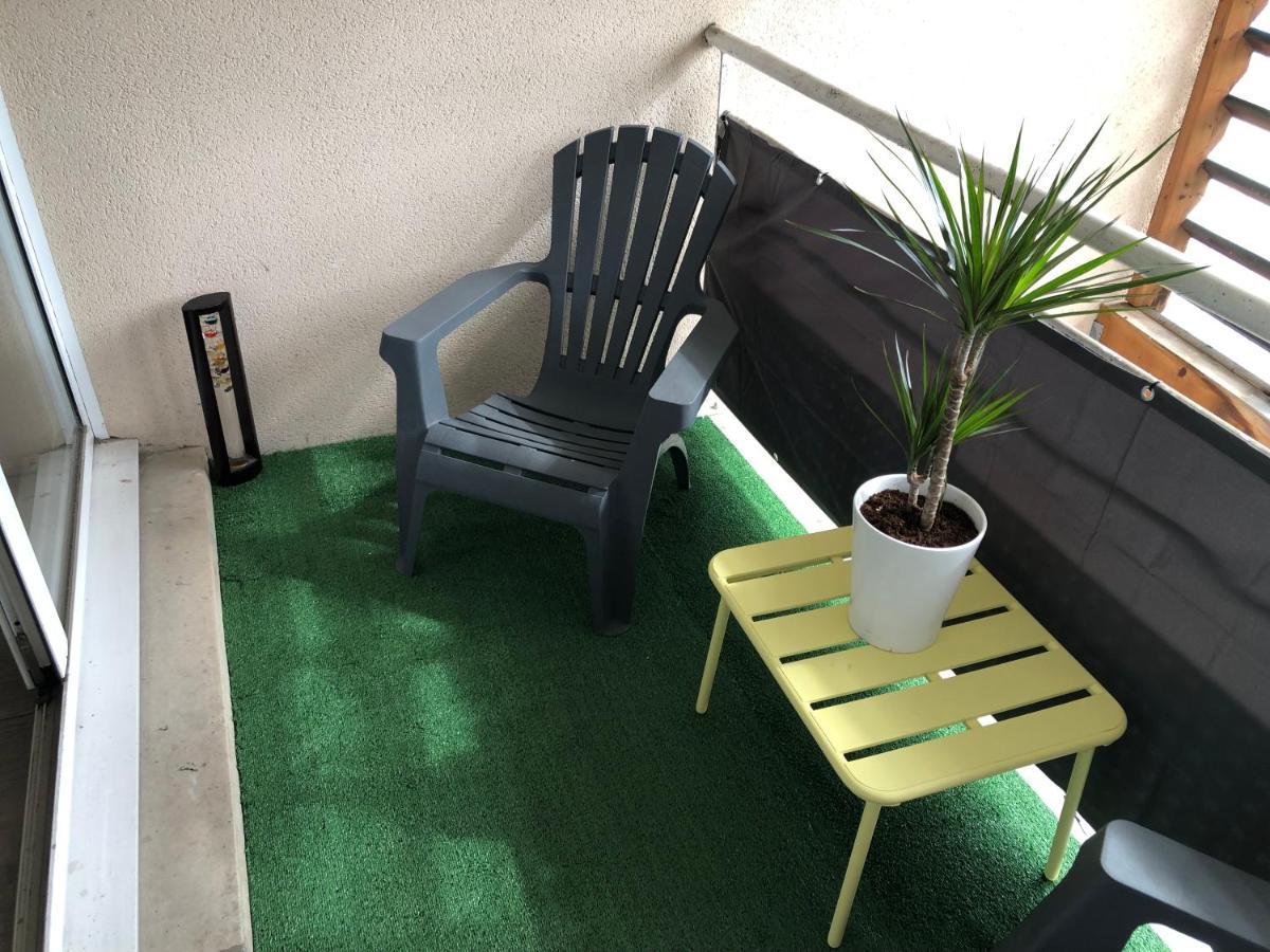 Appart Lourdes 100 M Gare - 4 Places Avec Balcon 10Mn Sanctuaire Esterno foto